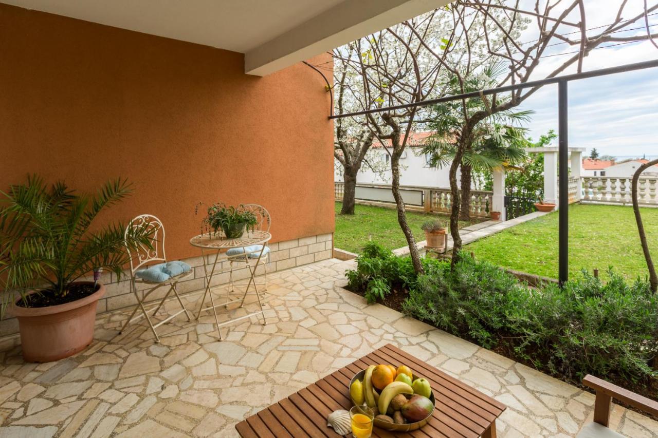Apartments Zomzi Пореч Екстер'єр фото