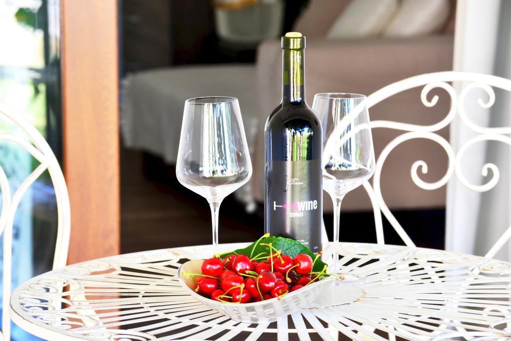 Apartments Zomzi Пореч Екстер'єр фото